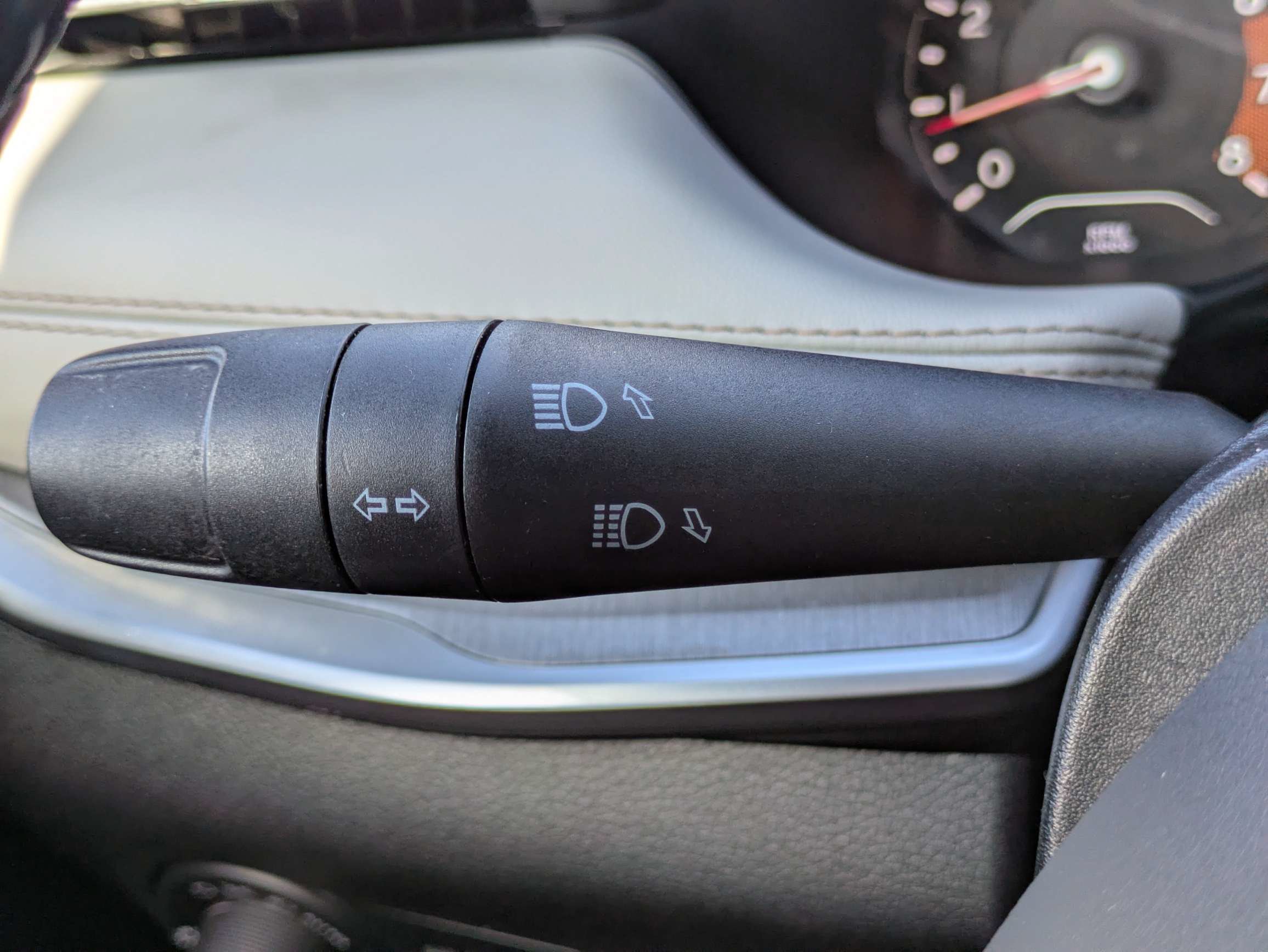 Used 2025 Jeep Compass Limited AWD/4WD image 27
