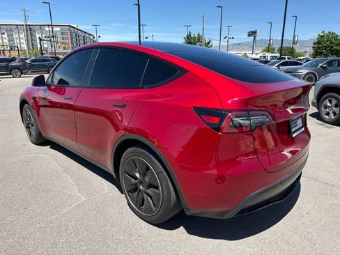 Used 2024 Tesla Model Y Long Range AWD/4WD image 5