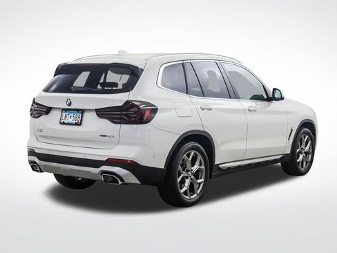 Used 2024 BMW X3 xDrive30i w/ Premium Package AWD/4WD image 5