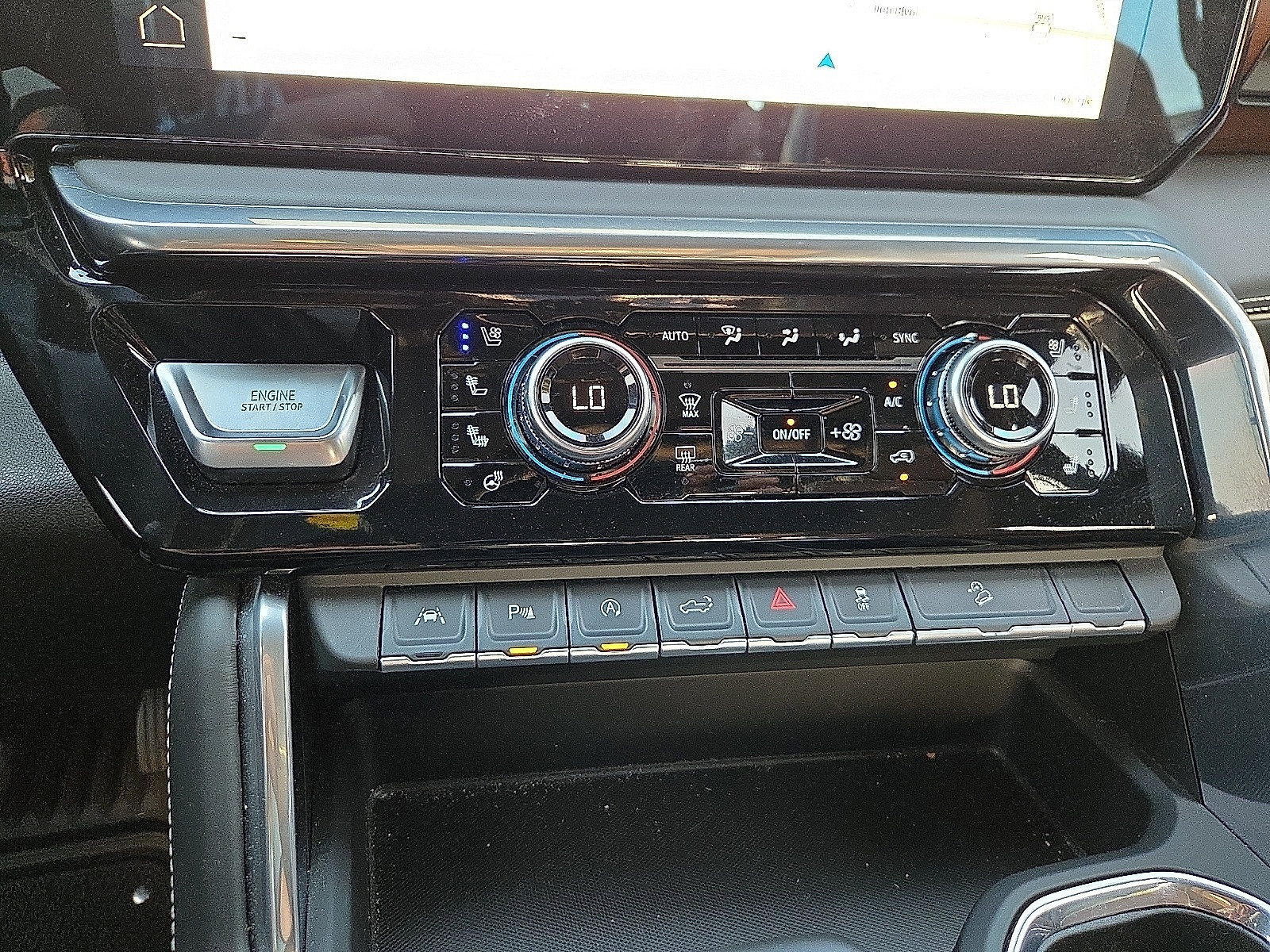 Used 2025 GMC Sierra 1500 Denali Ultimate AWD/4WD image 18