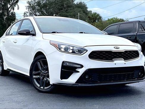 Used 2020 Kia Forte GT-Line w/ GT-Line Premium Package FWD image 2
