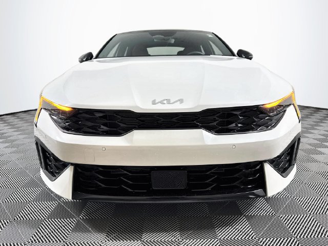 Used 2026 Kia K5 GT-Line w/ GT-Line Premium Package FWD image 11
