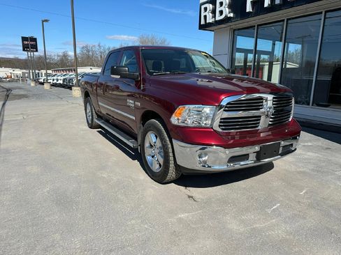 Used 2019 RAM 1500 Big Horn image 4