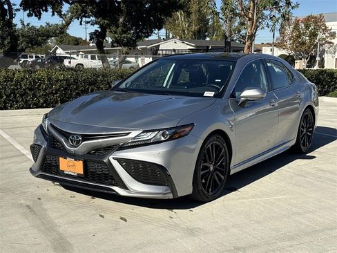 Used 2024 Toyota Camry XSE w/ Navigation Package image 7