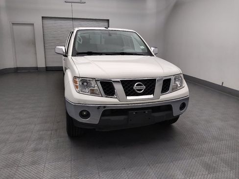 Used 2019 Nissan Frontier SL RWD image 14