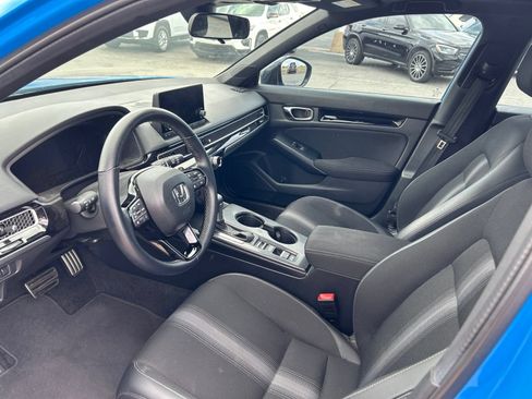 Used 2025 Honda Civic Sport image 10