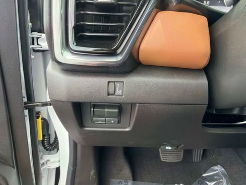 New 2026 GMC Canyon AT4 w/ Technology Plus Package AWD/4WD image 30