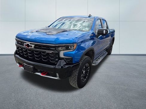 Used 2022 Chevrolet Silverado 1500 ZR2 AWD/4WD image 2