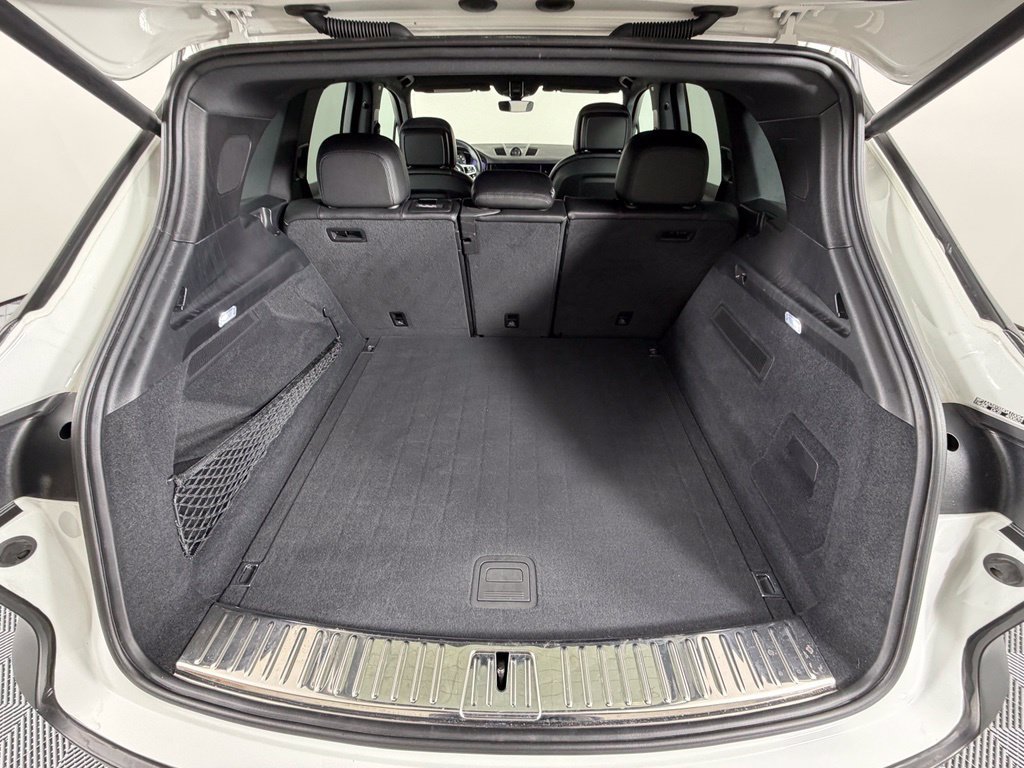 Certified 2021 Porsche Cayenne AWD/4WD image 41