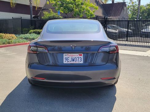 Used 2023 Tesla Model 3 Standard Range RWD image 5