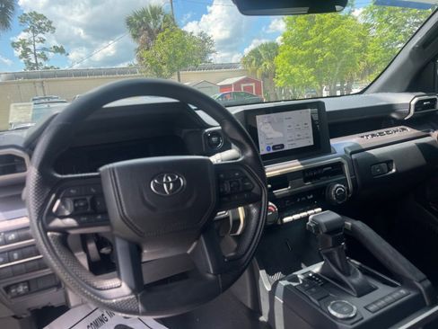 Used 2025 Toyota Tacoma SR5 RWD image 3