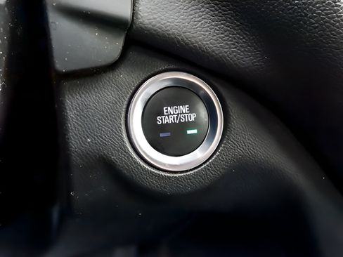 Used 2023 Chevrolet Equinox LT AWD/4WD image 16