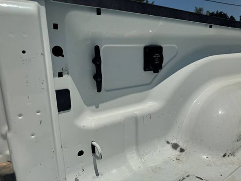 Used 2024 RAM 2500 Laramie AWD/4WD image 12
