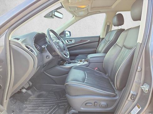 Used 2019 INFINITI QX60 Luxe w/ Sensory Package FWD image 17