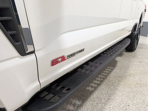 Used 2024 Ford F350 Platinum w/ Tremor Off-Road Package image 9
