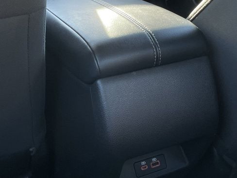 Used 2024 Nissan Altima 2.5 SV image 23