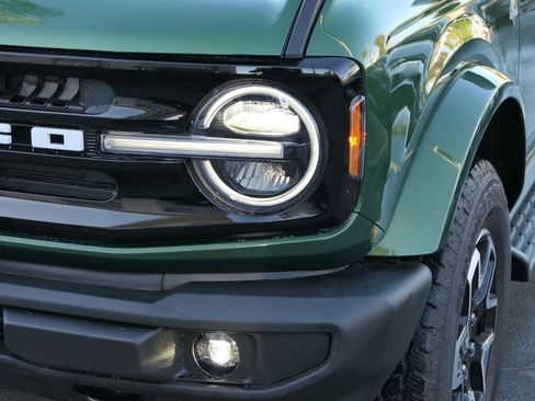 Used 2025 Ford Bronco Outer Banks image 10