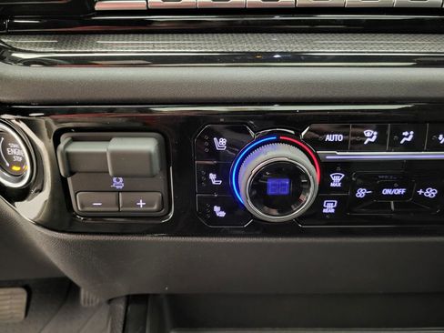 New 2026 Chevrolet Silverado 1500 ZR2 image 11