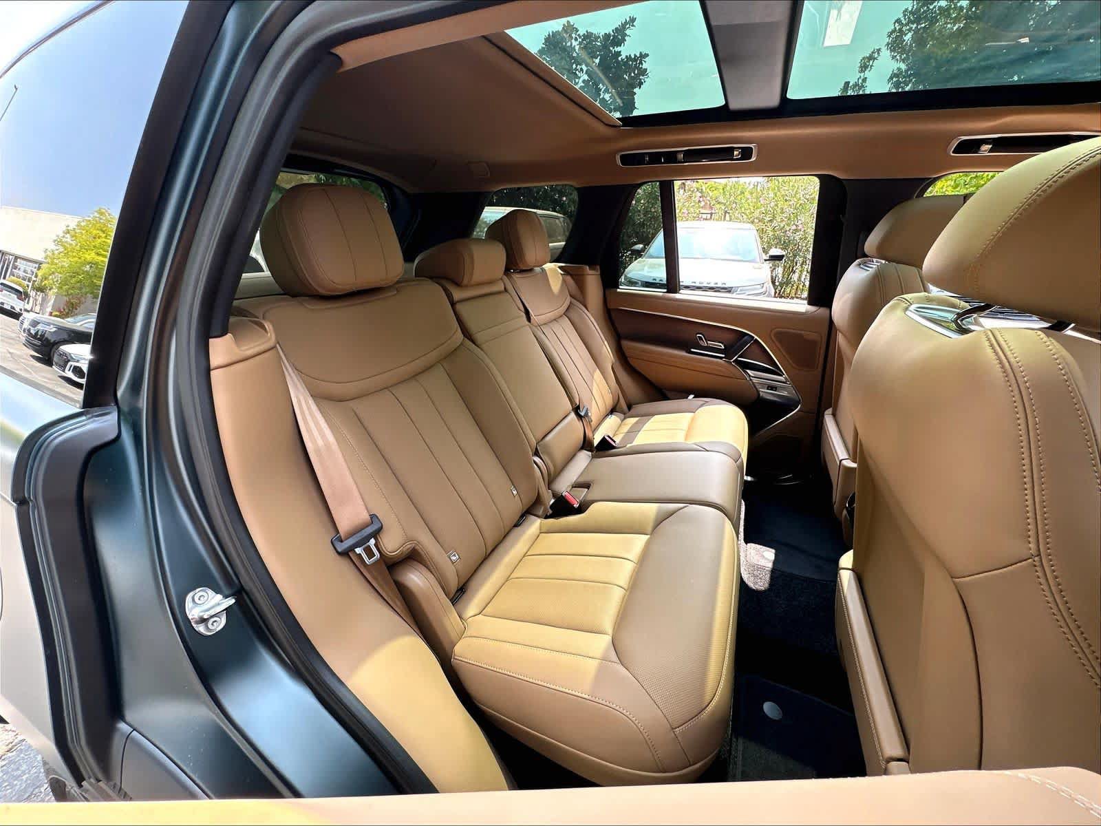 New 2026 Land Rover Range Rover SE AWD/4WD image 27