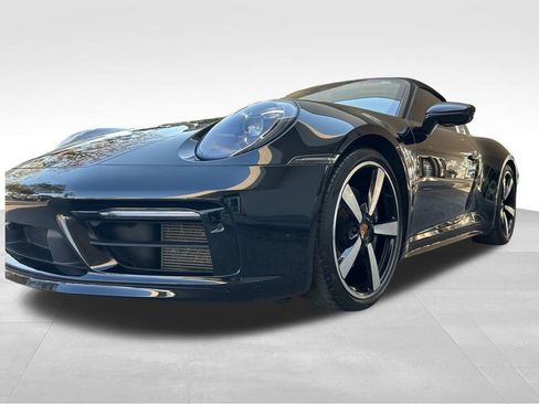 Used 2021 Porsche 911 Targa 4S Heritage Design image 20