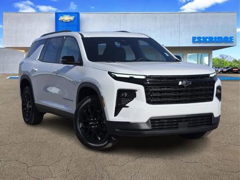 New 2026 Chevrolet Traverse LT w/ Enhanced Driving Package image 1