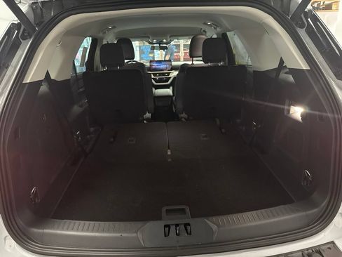 New 2026 Ford Explorer Active AWD/4WD image 31