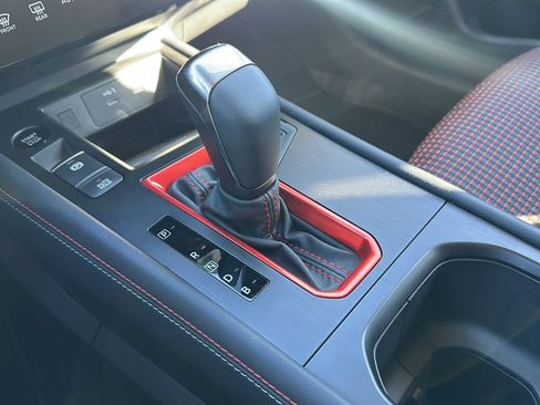 New 2026 Nissan Kicks SR w/ SR Premium Package image 24