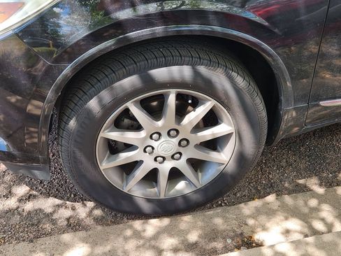 Used 2015 Buick Enclave Leather FWD image 22