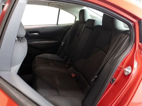 Used 2021 Toyota Corolla LE w/ Carpet Mat Package (TMS) FWD image 18
