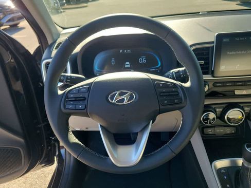 New 2026 Hyundai Venue SEL image 24