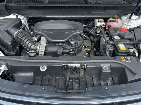 Used 2023 GMC Acadia AT4 w/ LPO, Floor Liner Package AWD/4WD image 10