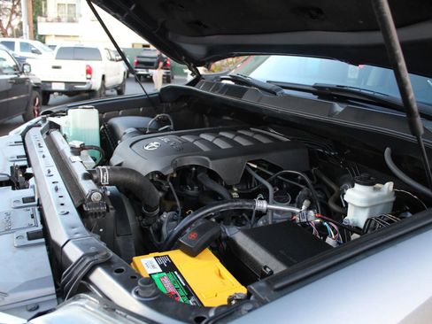 Used 2018 Toyota Tundra SR5 RWD image 29