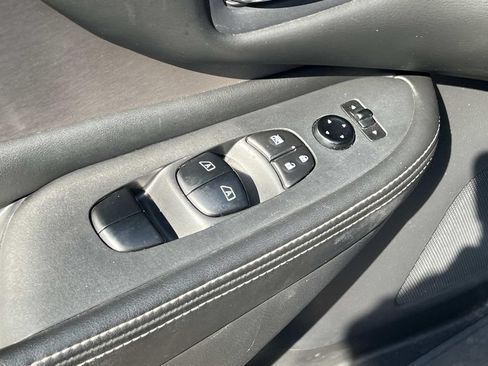 Used 2022 Nissan Murano SV AWD/4WD image 14