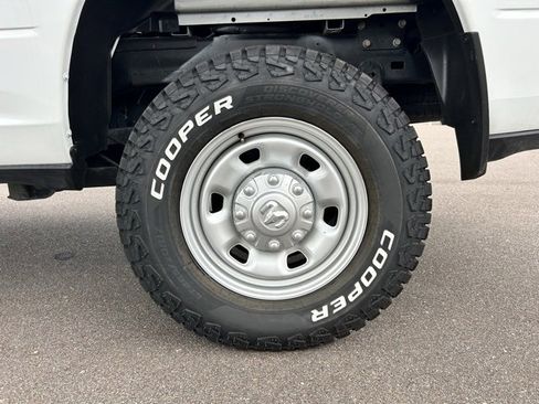 Used 2023 RAM 2500 Tradesman w/ Bed Utility Group image 9