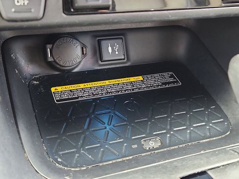 Used 2019 Toyota RAV4 XSE image 28