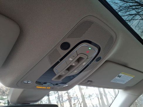 Used 2023 Audi Q5 2.0T Premium w/ Convenience Package image 21