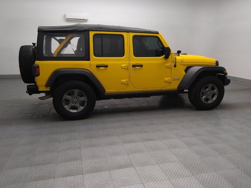 Used 2020 Jeep Wrangler Unlimited Sport image 10