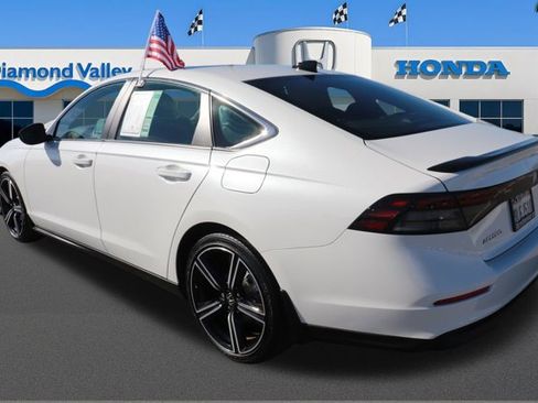 Used 2024 Honda Accord Sport image 4