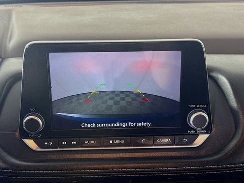 Certified 2023 Nissan Rogue SV image 11