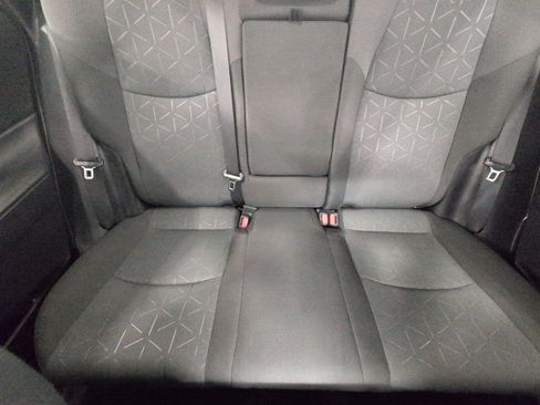 Used 2025 Toyota RAV4 XLE AWD/4WD image 23