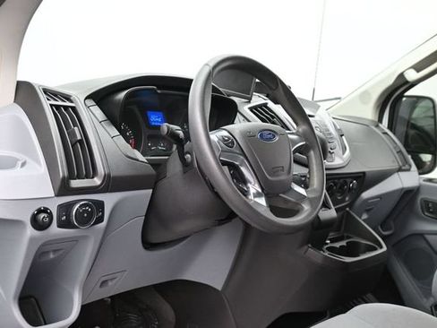 Used 2015 Ford Transit 150 XLT RWD image 17