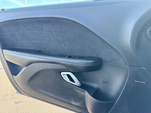 Used 2020 Dodge Challenger R/T image 16