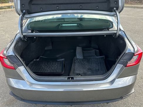 Certified 2025 Toyota Camry SE w/ Convenience Package FWD image 15