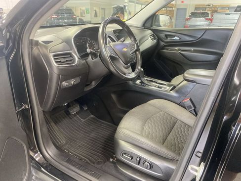 Used 2019 Chevrolet Equinox LT FWD image 13