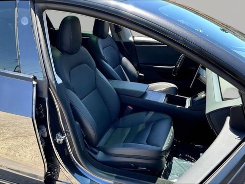 Used 2024 Tesla Model 3 RWD image 30