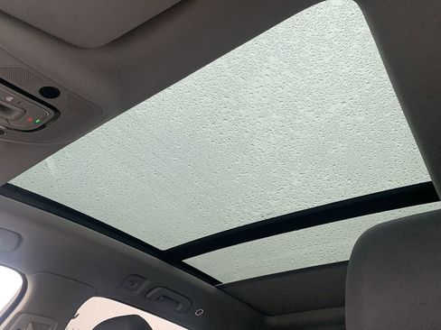 Used 2024 Audi Q7 3.0T Premium Plus image 16