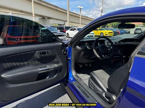 Used 2016 Ford Mustang Shelby GT350 w/ Technology Package RWD image 25