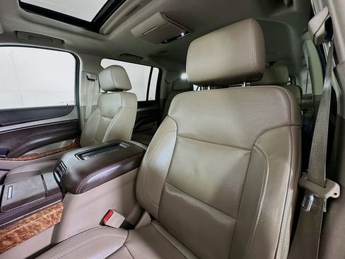 Used 2016 Chevrolet Suburban LTZ AWD/4WD image 22