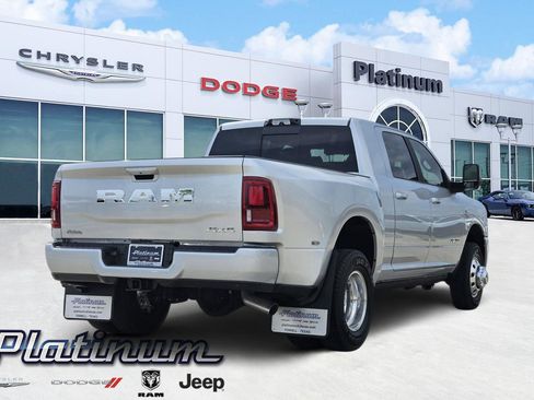 New 2026 RAM 3500 Laramie AWD/4WD image 5