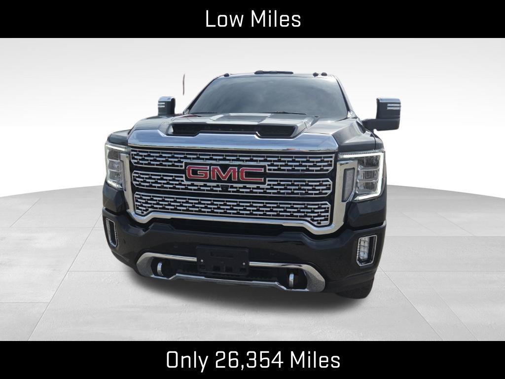 Used 2023 GMC Sierra 3500 Denali w/ Denali Ultimate Package AWD/4WD image 2